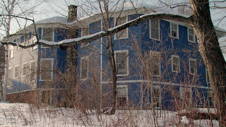 ghost hunters season 3 2021 Watch Please Sign the Ghostbook. Episode 12 of Season 1.
